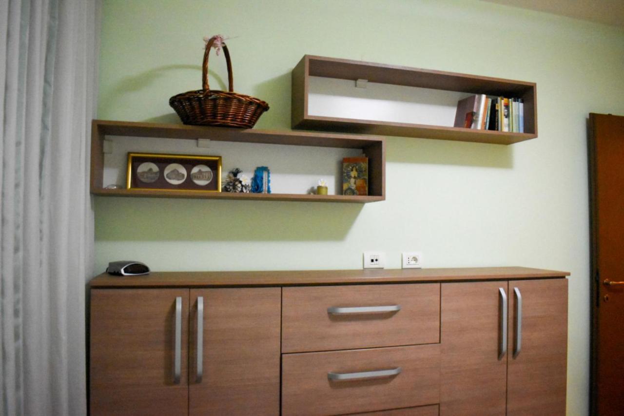Apartman Sara 2 Podgorica Exterior foto